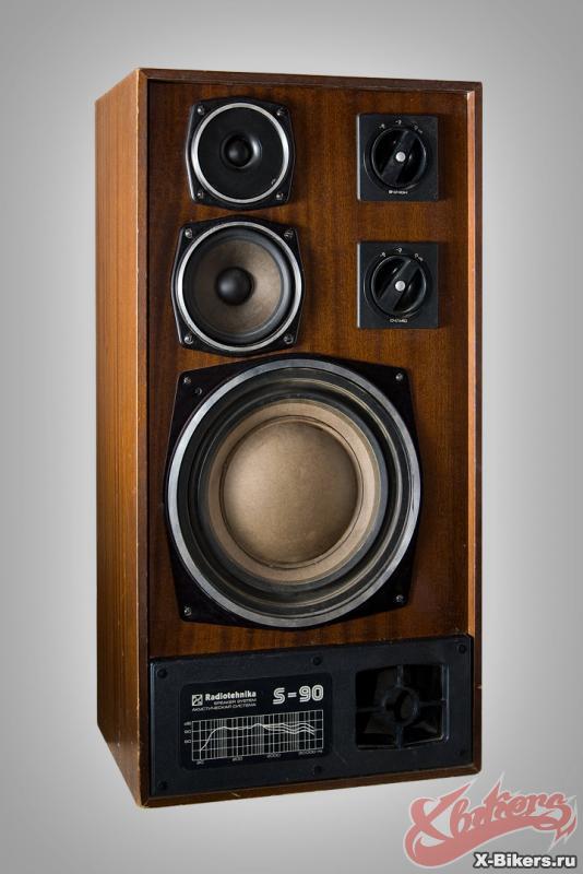 Куплю советские колонки Радиотехника S90! . . Нужен хороший/отличный внешн